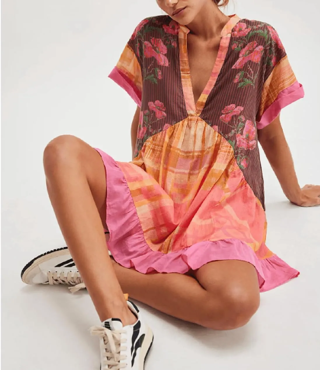 Women’s Boho Mini Dress Y2k Floral Print Deep V-Neck Puff Sleeve Short Dress 2025 Summer Loose Beach Sundress