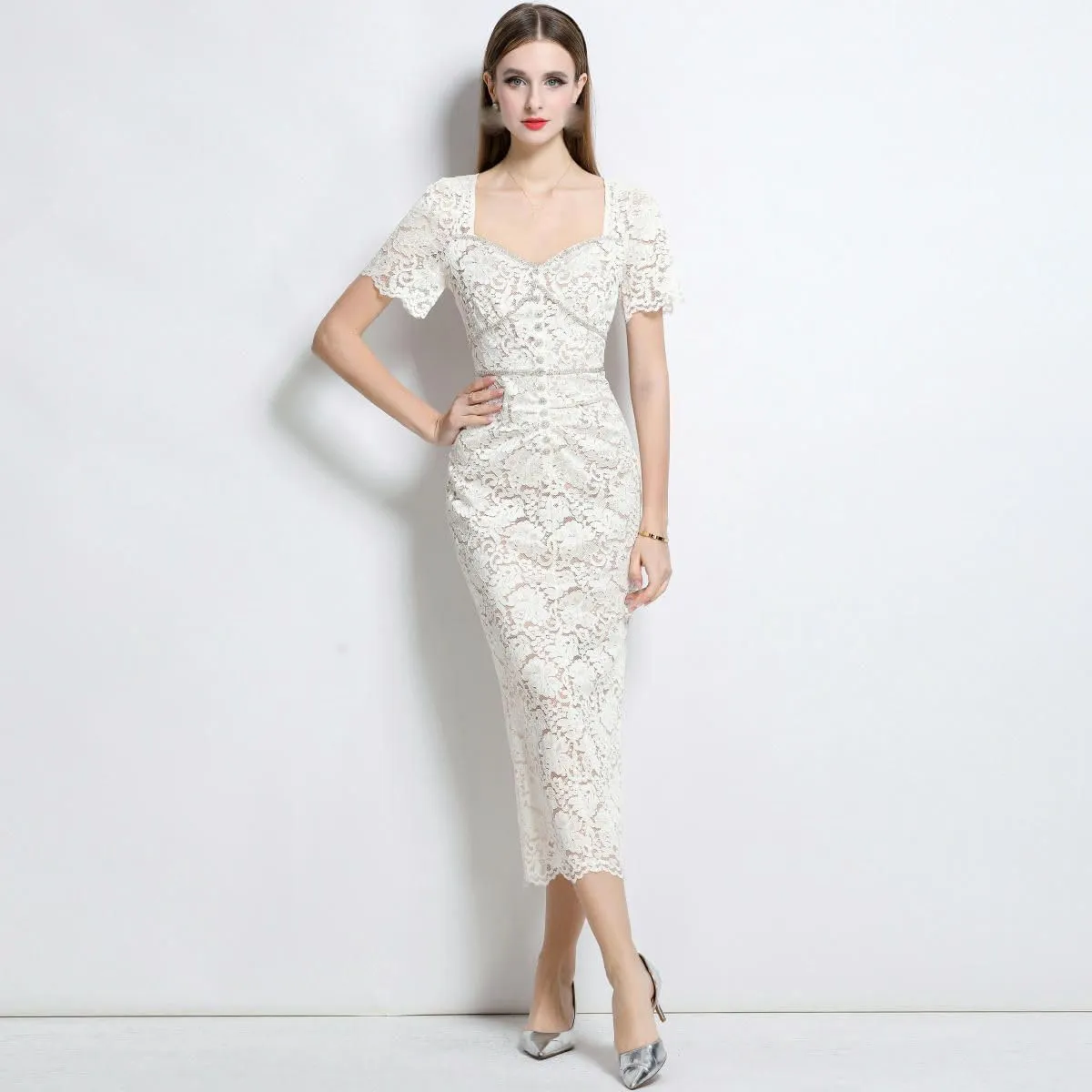 Women's French Vintage Square Neck Short-Sleeve Lace Slimming Dress with Slip