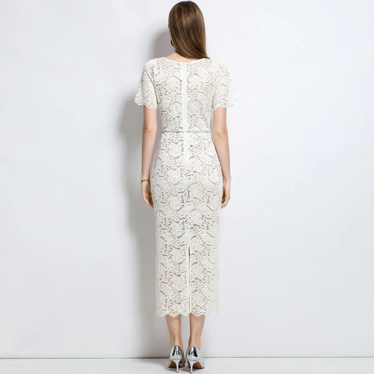 Women's French Vintage Square Neck Short-Sleeve Lace Slimming Dress with Slip
