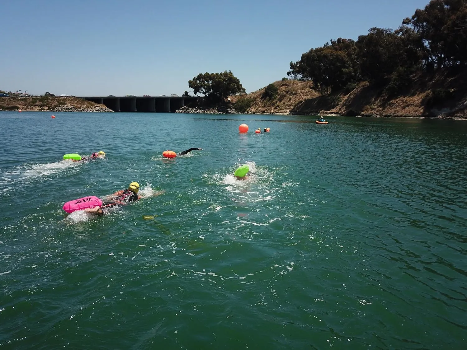 Zoot Ultra Swim Safety Buoy & Dry Bag, High-Visibility Open-Water Safety Floatation Device with Storage for Long-Distance Swimming Training Sessions (15L) - Neon Orange - 15L
